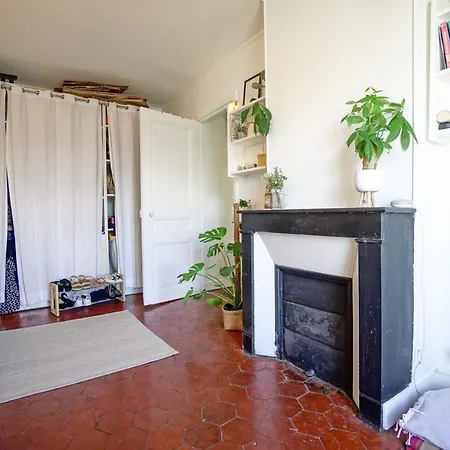 Charming Studio With Balcony Near Nation Párizs